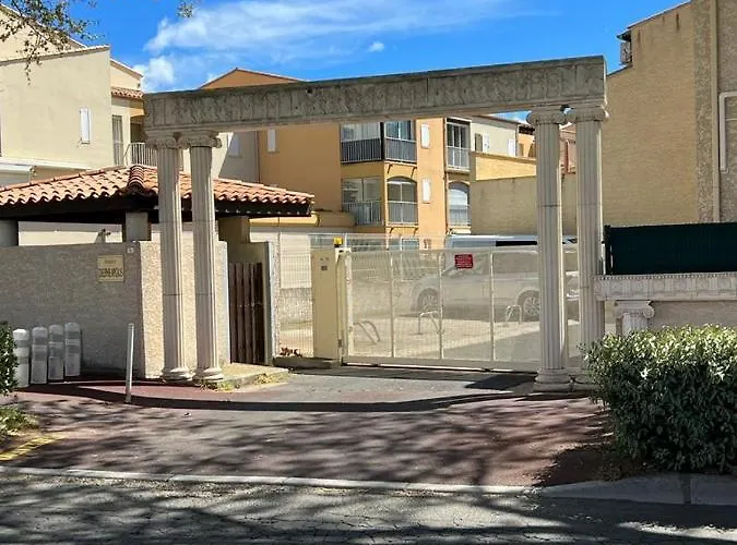 Cap D'agde-richelieu-residence Delpheapolis * Agde