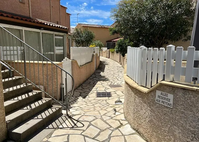 Cap D'agde-richelieu-residence Delpheapolis Apartment Agde